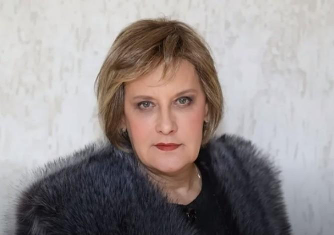 Звезда «Папиных дочек» Татьяна Орлова рассказала, что терпит боль в кабинете косметолога