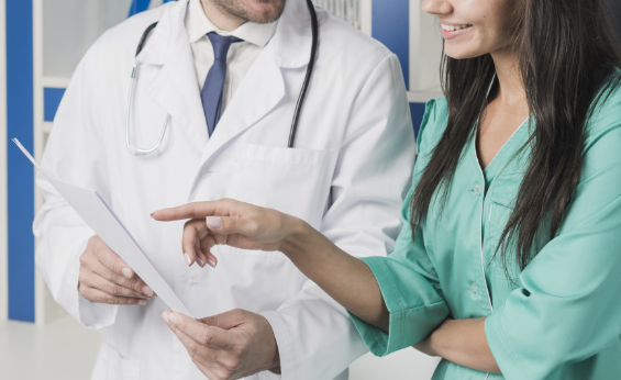 Врач Шашкова предупредила о шелушении кожи из-за несбалансированного питания