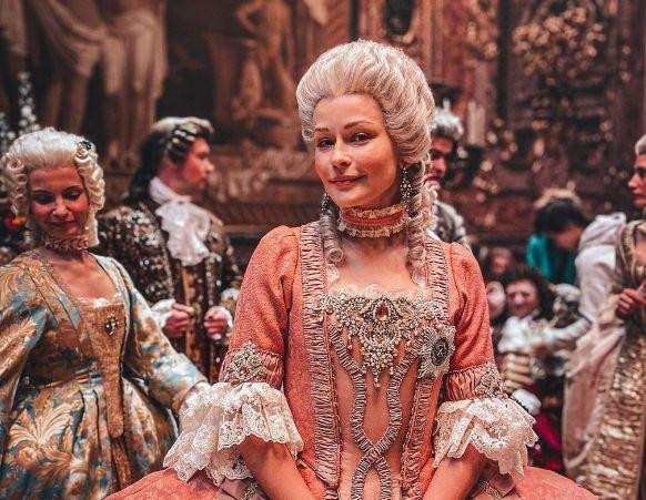 Юлия Пересильд призналась, что сразу испугалась роли императрицы