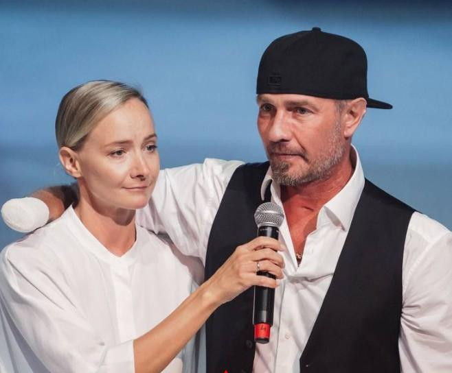 Артист Алексей Карпов рассказал, что Роман Костомаров не переносит жалости к себе