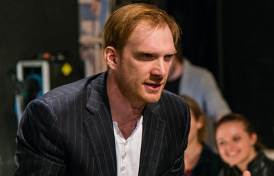 Уехавший в США после начала СВО актер Бурковский вернулся в Россию