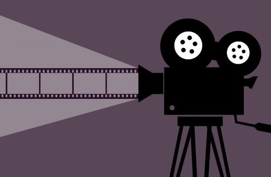 Художник Teginart подарил грустным фильмам счастливые финалы с помощью нейросети