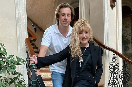 Светлана Немоляева сравнила Аллу Пугачеву с перекати-полем