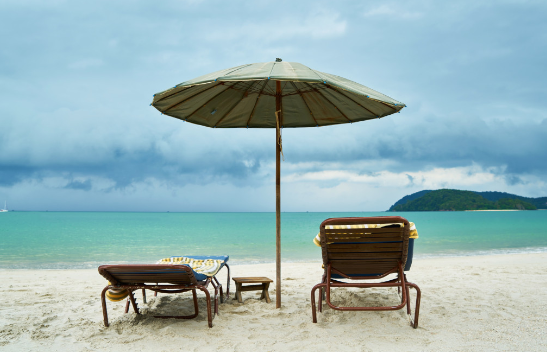 Названы страны, в которых российские туристы травмируются и болеют чаще всего