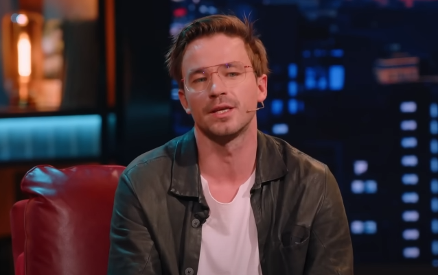 Александр Петров показал отдых с супругой, которой сделал предложение после двух встреч