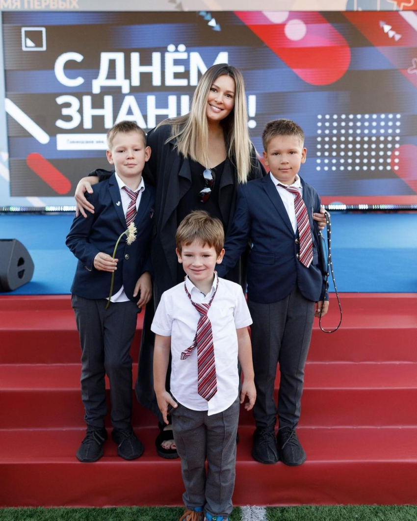 Мария Кожевникова назвала вещи, которые с «сожалением» просит привезти из-за границы