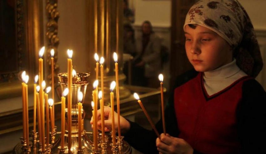 Когда будут Покровская и Дмитриевская родительские субботы осенью 2023 года, светлые молитвы в поминальные дни