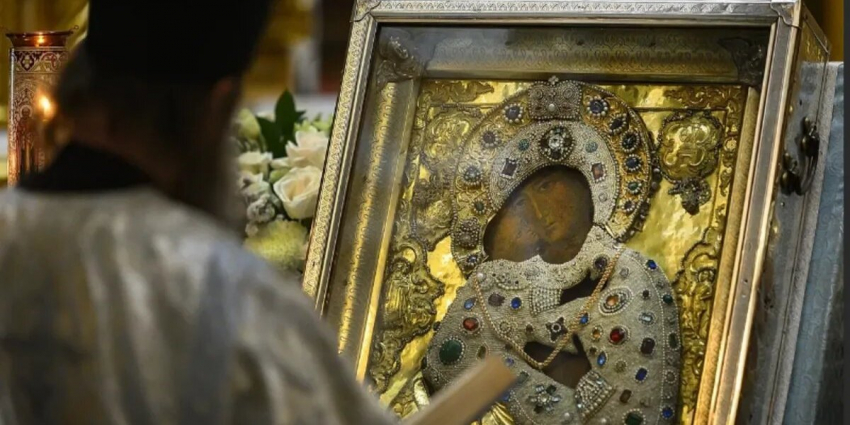 С 20 октября в окна заглядывает зима. Помолитесь Богородице