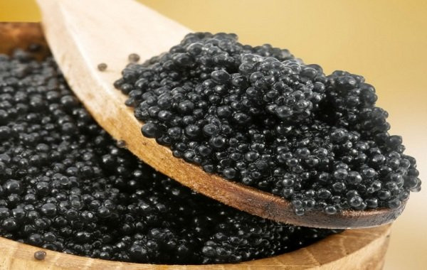 Кубанские студенты запатентовали технологию создания искусственной черной икры