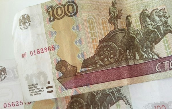 Госдума приняла закон о повышении пенсий военным и неработающим пенсионерам