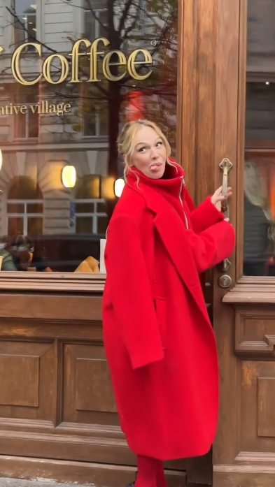 Джанабаеву заметили без обручального кольца после слухов о разладе с Меладзе