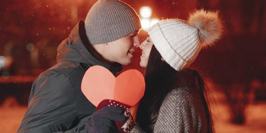 Гороскоп любви на 2024 год: какие пять знаков зодиака встретят большую любовь