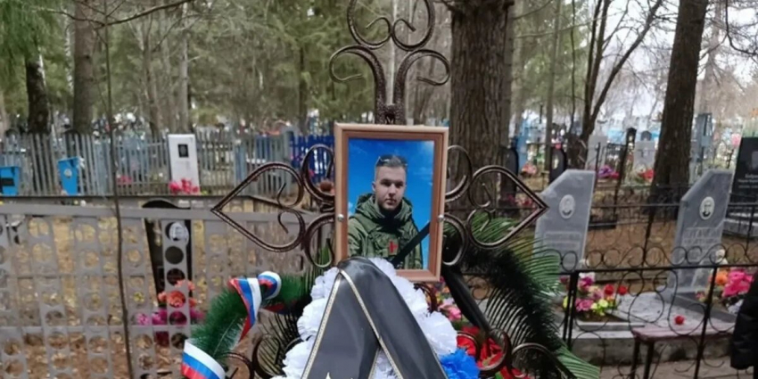 Трех уральцев привезли в цинке с СВО: бизнесмен Андрей Журавлев, сварщик Вячеслав Гиззатуллин и медбрат Алексей Абрамов