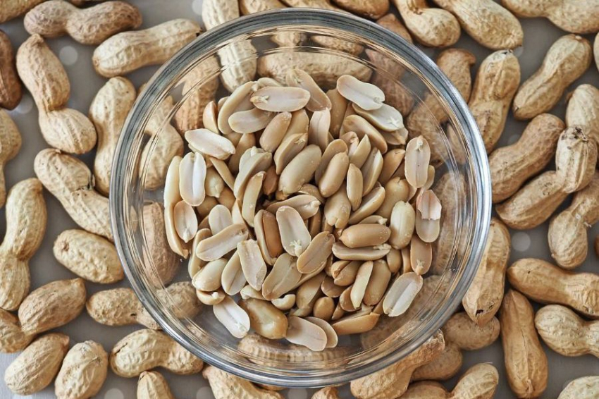 Диетологи раскрыли полезные свойства арахиса для организма