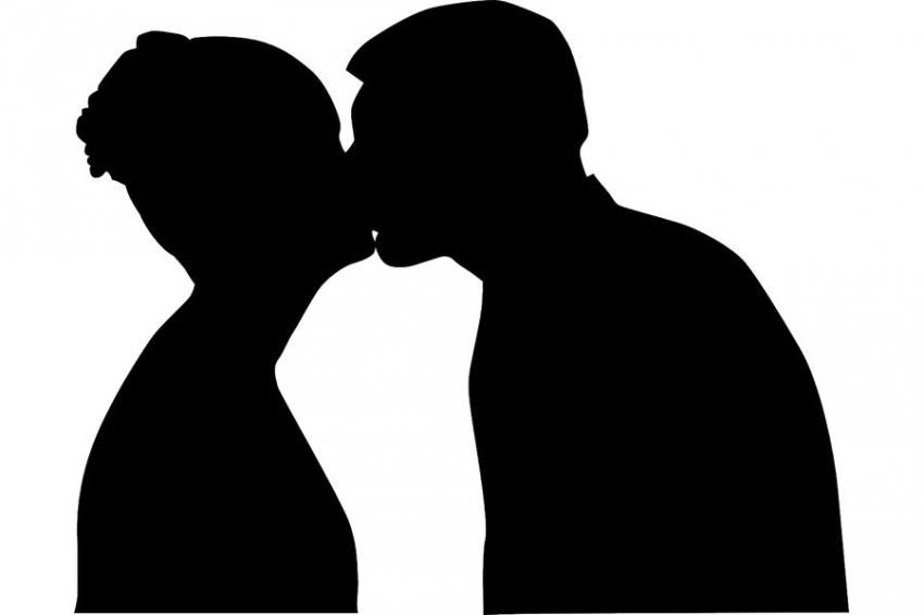 Наследие груминга: выдвинута теория о происхождении человеческих поцелуев