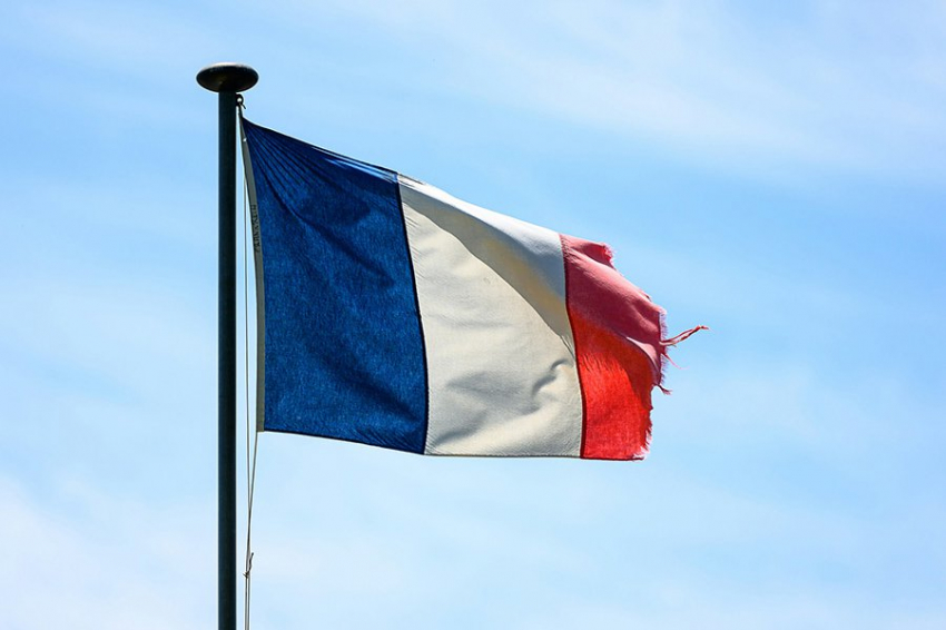 Колониальный кризис во Франции напоминает СССР накануне распада