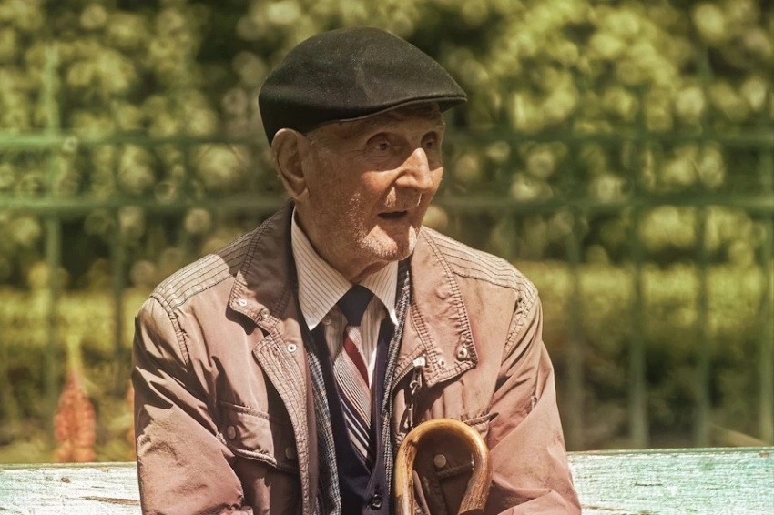 Слабость тела — враг разума: физическая форма влияет на риск деменции