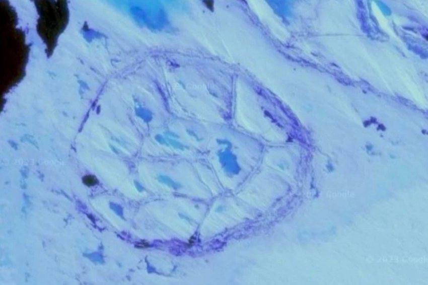 Под льдами Антарктиды обнаружены следы древнего города