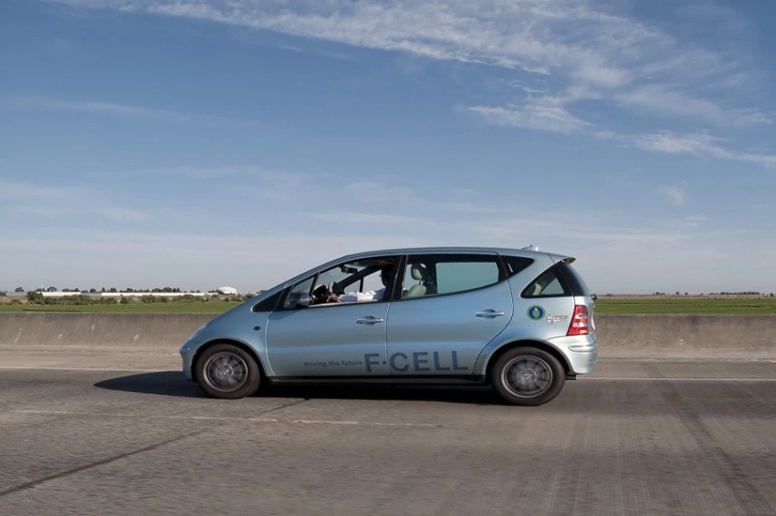 Как продлить срок службы аккумуляторов электромобилей, показали эксперименты