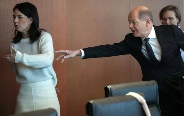 Глава МИД ФРГ Бербок оказалась разочарована решением Шольца по Украине