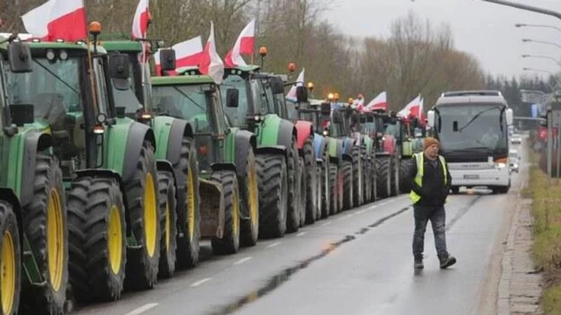 Польские фермеры требуют закрыть границу с Германией: пикет в центре Варшавы