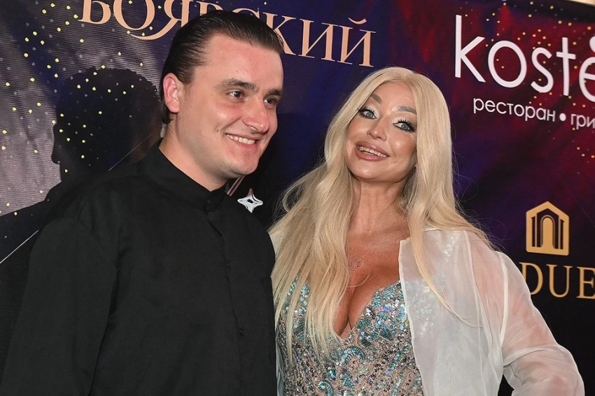 Как прошел день рождения Волочковой: песни для Анастасии от молодого кавалера Марчела, дочь Ариадна с новым бойфрендом