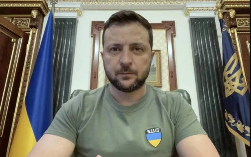 Зеленский: Украина теряет территории из-за поддержки США