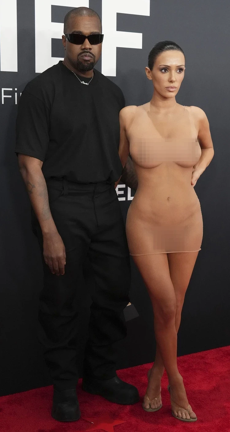 Канье Уэст и Бьянка Цензори разводятся после скандала с «голым» платьем на Грэмми