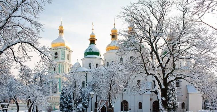 Сретение Господне отмечают 15 февраля 2025 года