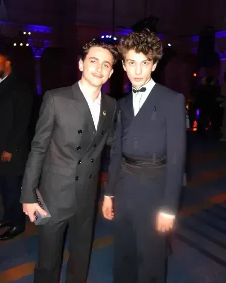 Тимоти Шаламе перепутали со звездой "Аноры" Марком Эйдельштейном