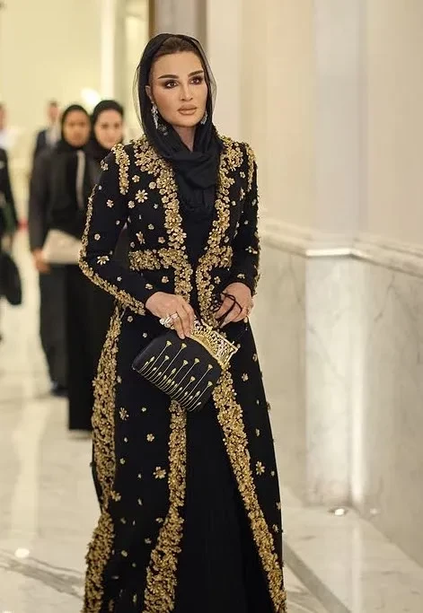 Королева Швеции Сильвия посетила гала-ужин с шейхой Мозой в Катаре