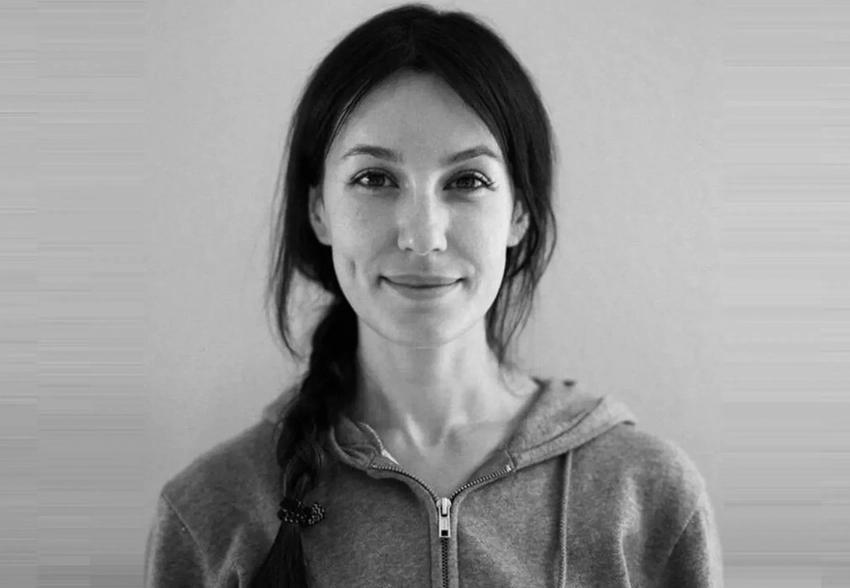 "Она не была за рулём". Муж Лены Миро рассказал подробности об аварии, в которой погибла блогер