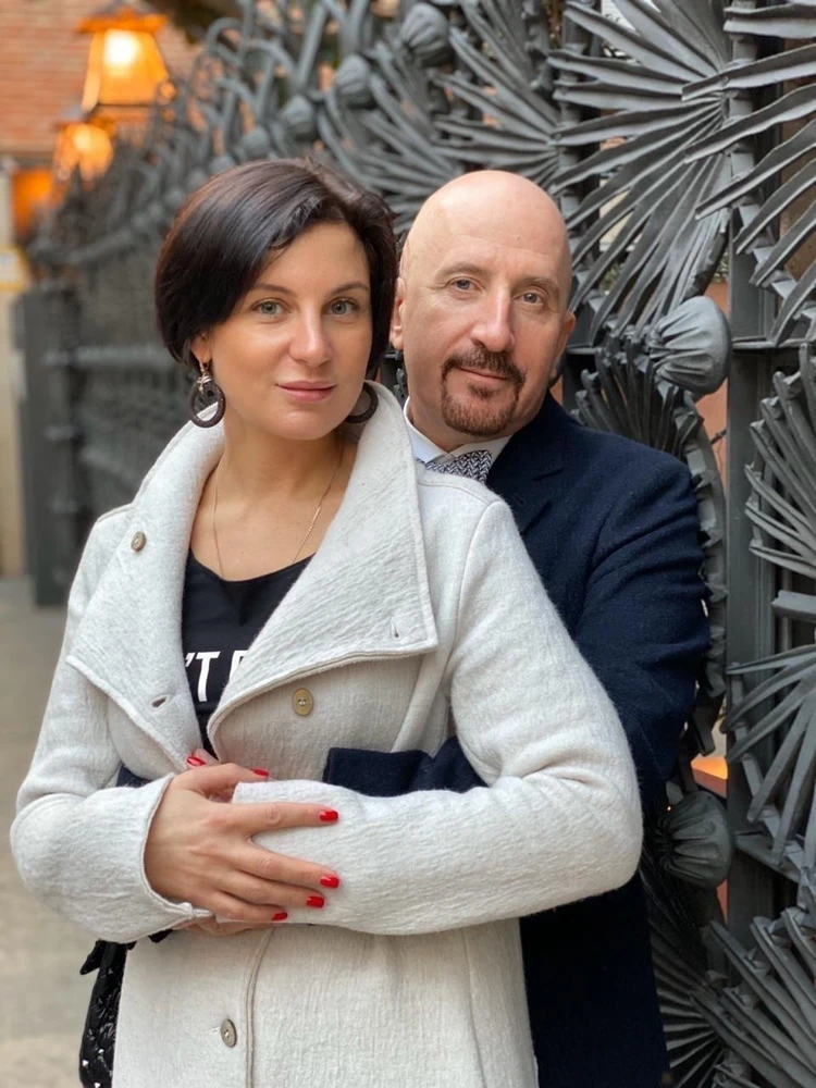 "Одним из первых был звонок от Юрия Антонова": Интервью звезды шансона Жеки о жизни и работе после смерти жены, воспитании дочери