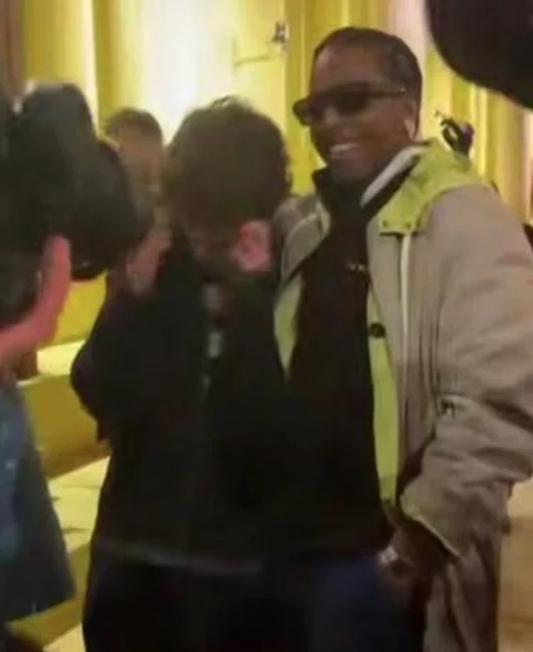 Марк Эйдельштейн обнимался с бойфрендом Рианны, а на показ Chanel залетел голубь: что произошло на закрытии Недели моды в Париже