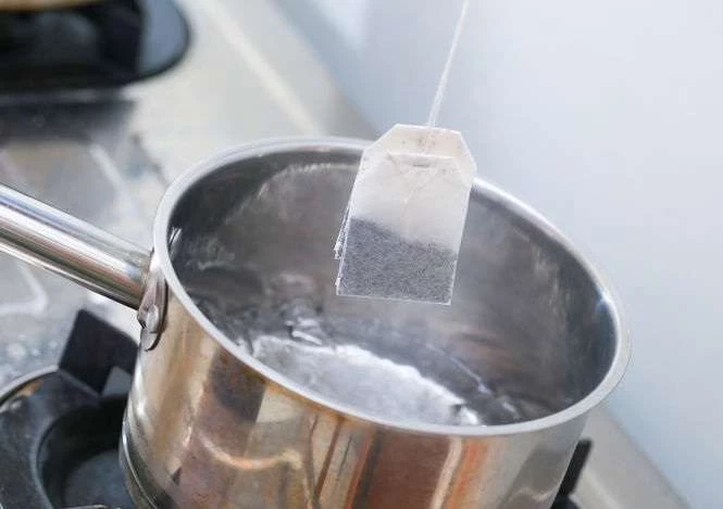 Чтобы кастрюля была как новая: какое средство справляется даже с застарелым жиром