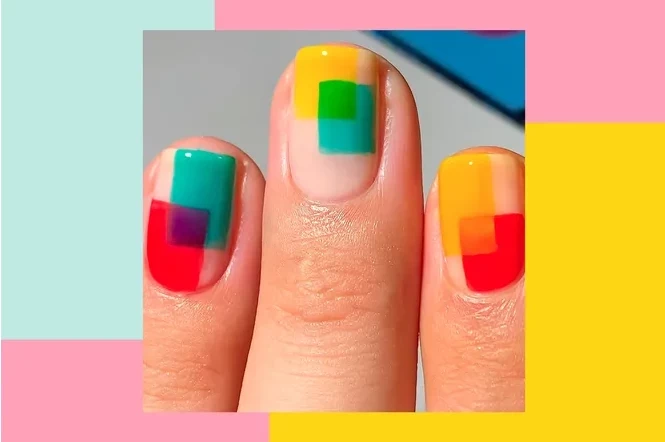Необычный маникюр «радужные кубы», который можно сделать тенями для век