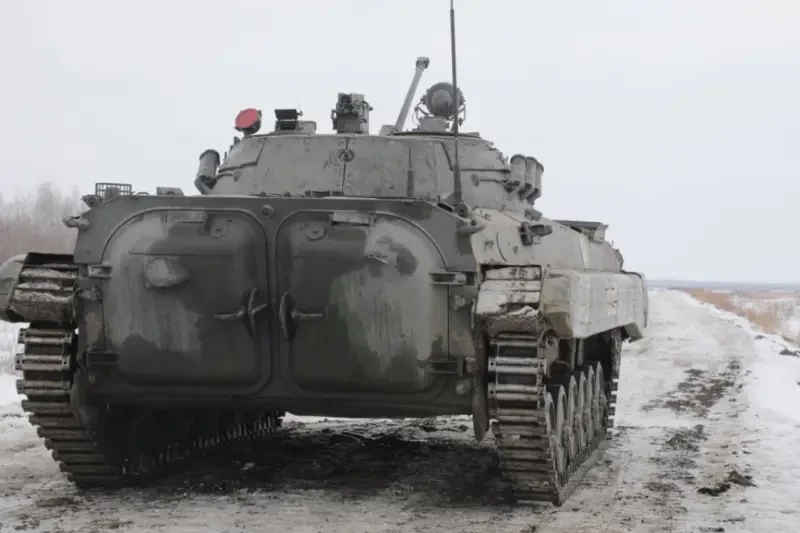 Минобороны России: подразделения пяти группировок ВС РФ успешно наступают в зоне проведения спецоперации