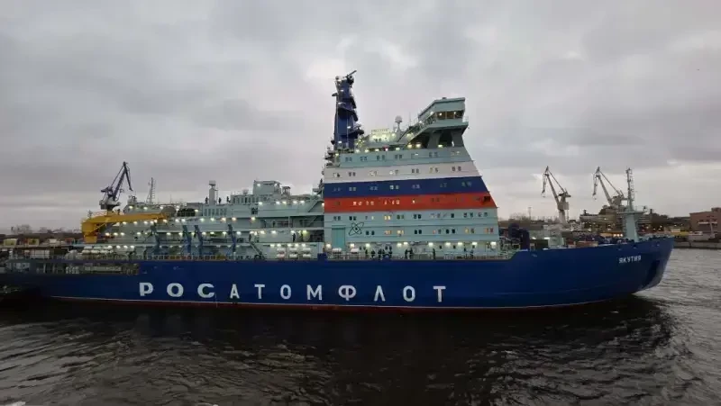 Российская ледокольная группировка Севморпути расширяется, к переходу в Мурманск готовится атомный ледокол «Якутия»
