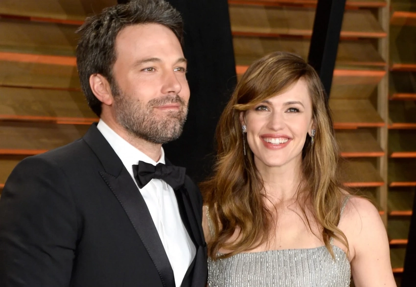 Дженнифер Гарнер боится снова влюбиться в Бена Аффлека, а Дженнифер Лопес "чувствует себя преданной"