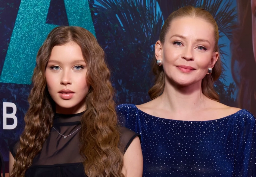 "Я бы не забегала слишком далеко вперёд". Юлия Пересильд высказалась о продолжении карьеры дочери Анны