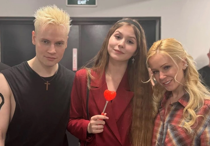 «Мечтала о ровных зубах, как у Мизулиной!»: SHAMAN подарил улыбку 16-летней школьнице из Северодвинска