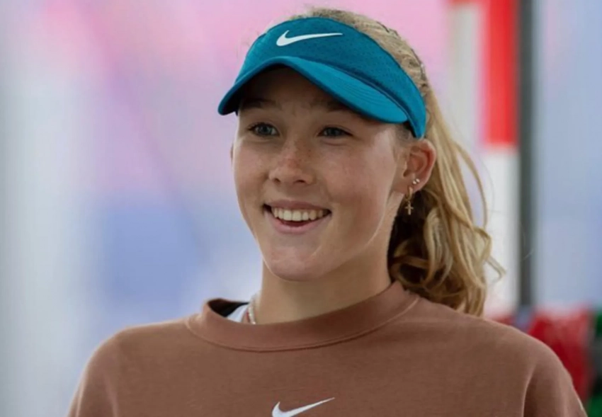 Первая ракетка России Мирра Андреева обыграла первую ракетку мира — она стала самой молодой чемпионкой WTA