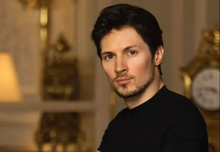 Павел Дуров сообщил о новом рекорде Telegram, назвав WhatsApp "дешёвой копией". Его похвалил Илон Маск