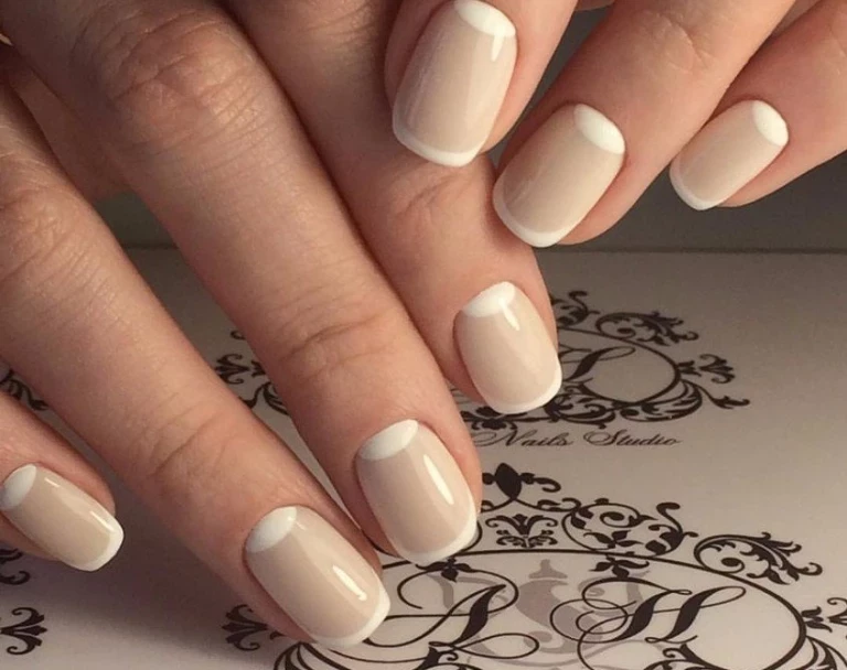 Весенний фаворит: 5 нежных идей маникюра в светлых тонах, в которые ты влюбишься этой весной