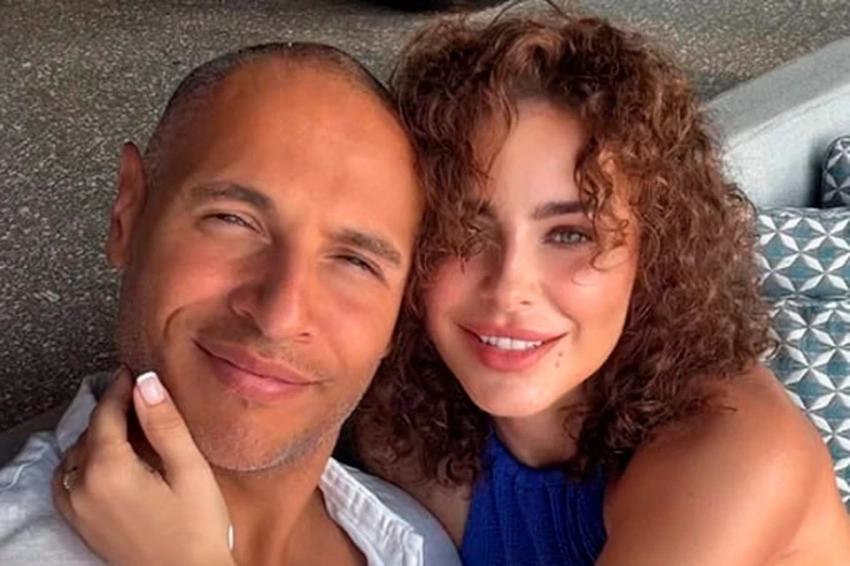 Ани Лорак поменяла паспорт: певица собирается в гастрольный тур по России