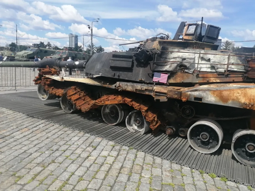 В Киеве озабочены растущей вероятностью того, что больше не получат от США ни одного танка Abrams