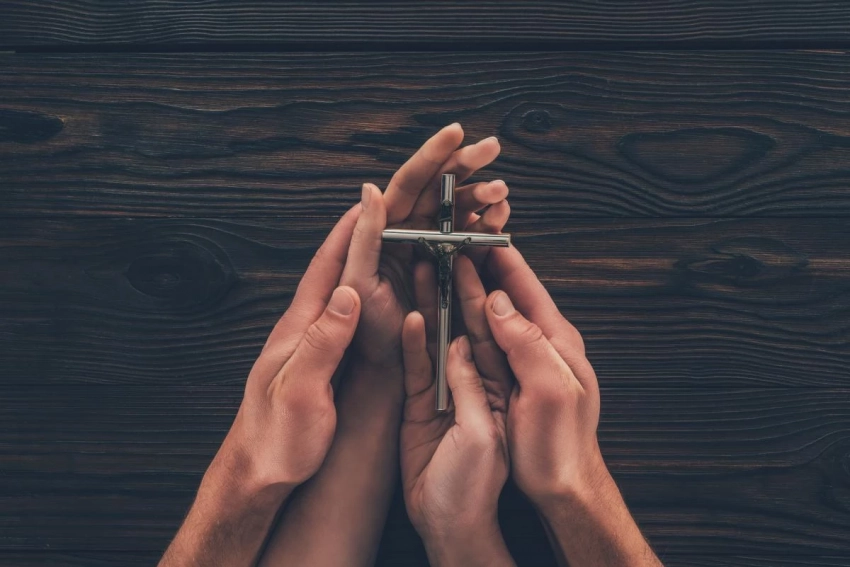 Страстная пятница 2025: можно ли печь куличи 18 апреля