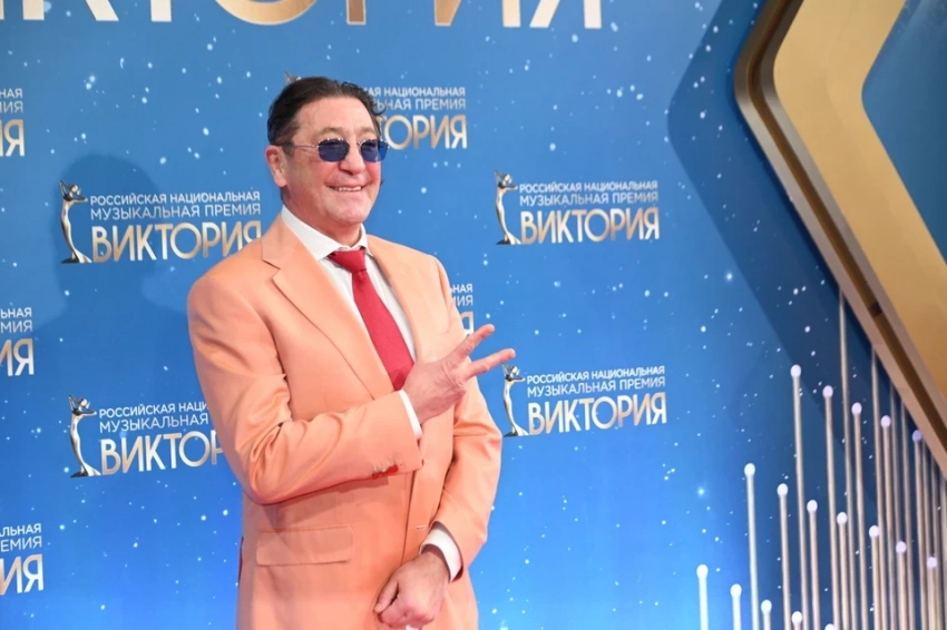 Григорий Лепс потратил более полумиллиона рублей на пластику лица