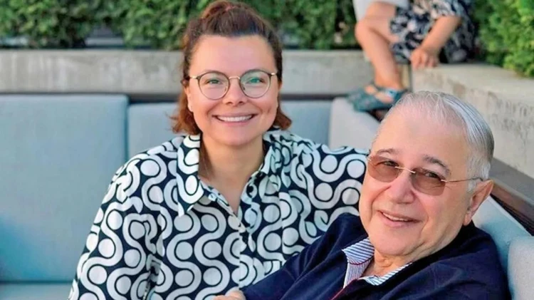 На молодую жену Евгения Петросяна напали: вот что случилось