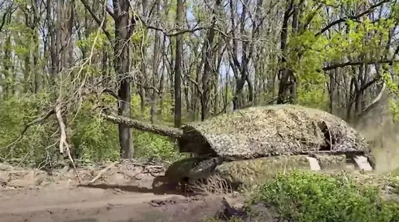Потенциальный охват противника в Серебрянском лесничестве вырисовывается после продвижения ВС РФ за освобождённым Торским